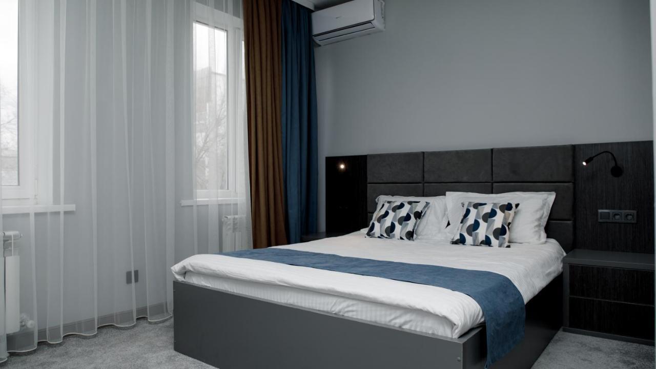 Zodiac Hotel Atyrau Luaran gambar
