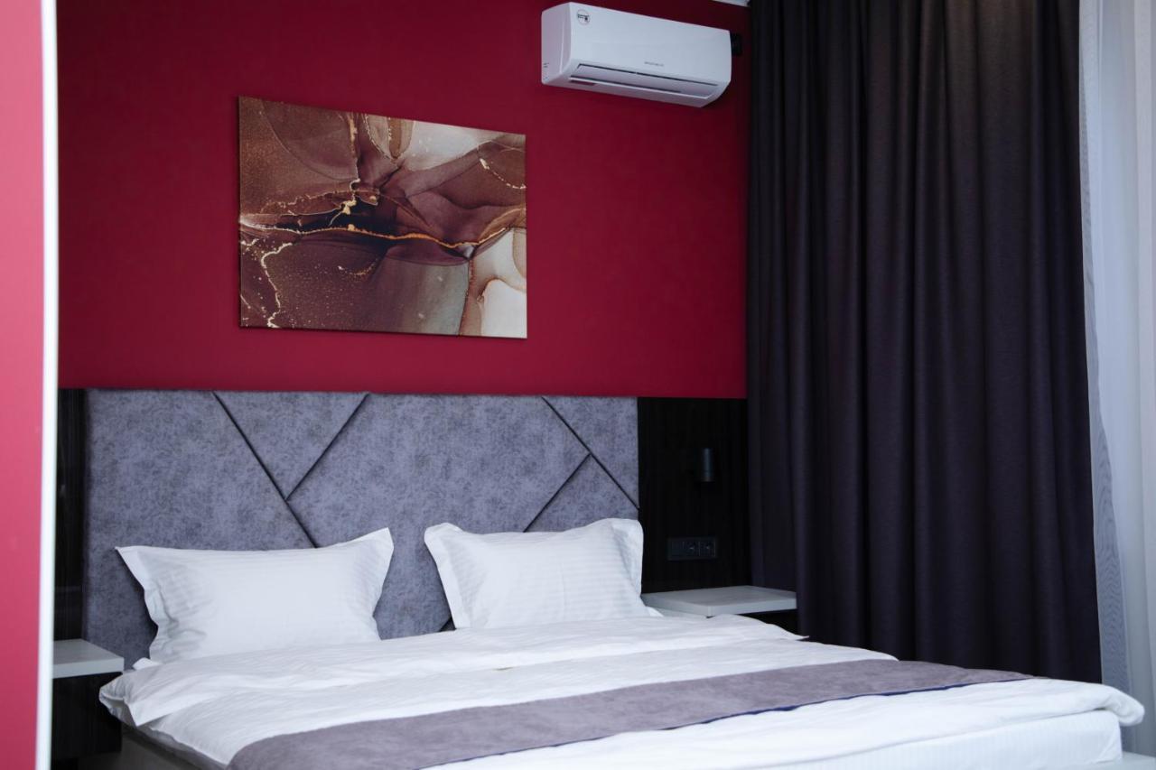 Zodiac Hotel Atyrau Luaran gambar