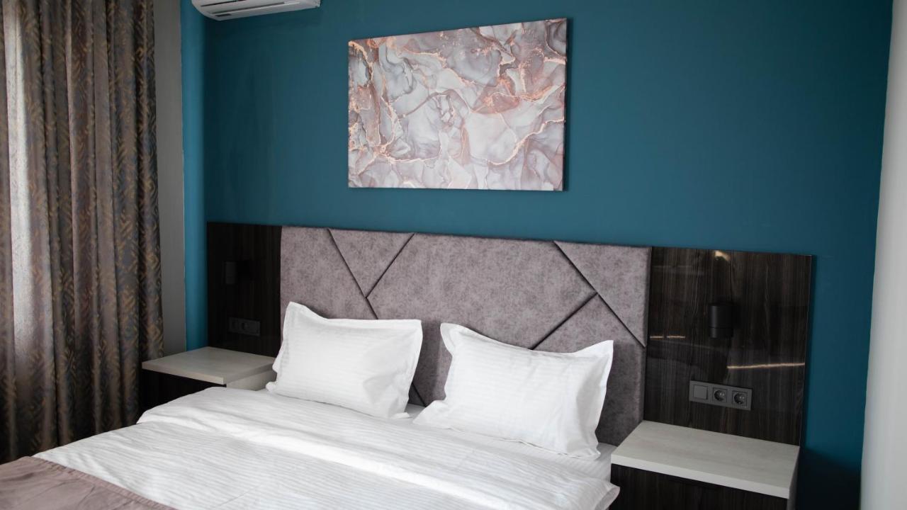 Zodiac Hotel Atyrau Luaran gambar
