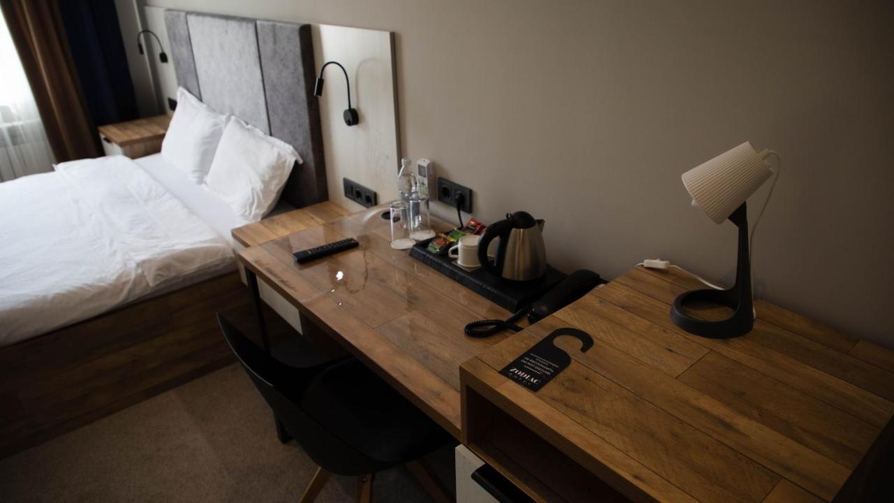 Zodiac Hotel Atyrau Luaran gambar