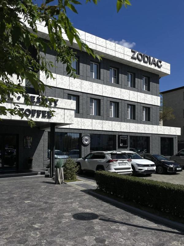 Zodiac Hotel Atyrau Luaran gambar